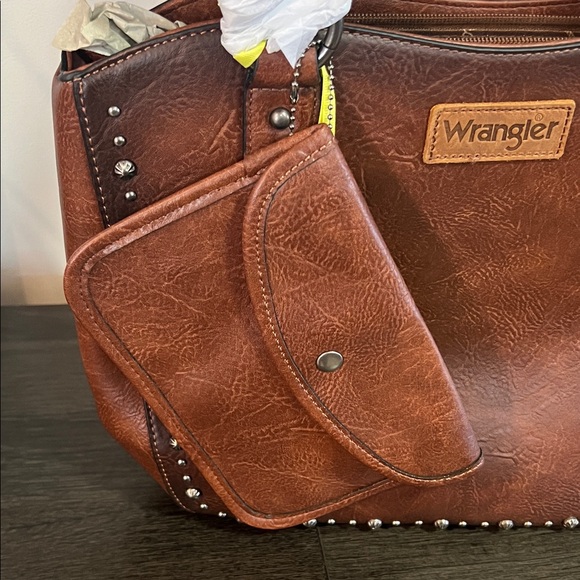 Wrangler Rich Brown Studded Shoulder Bag - Picture 4 of 8